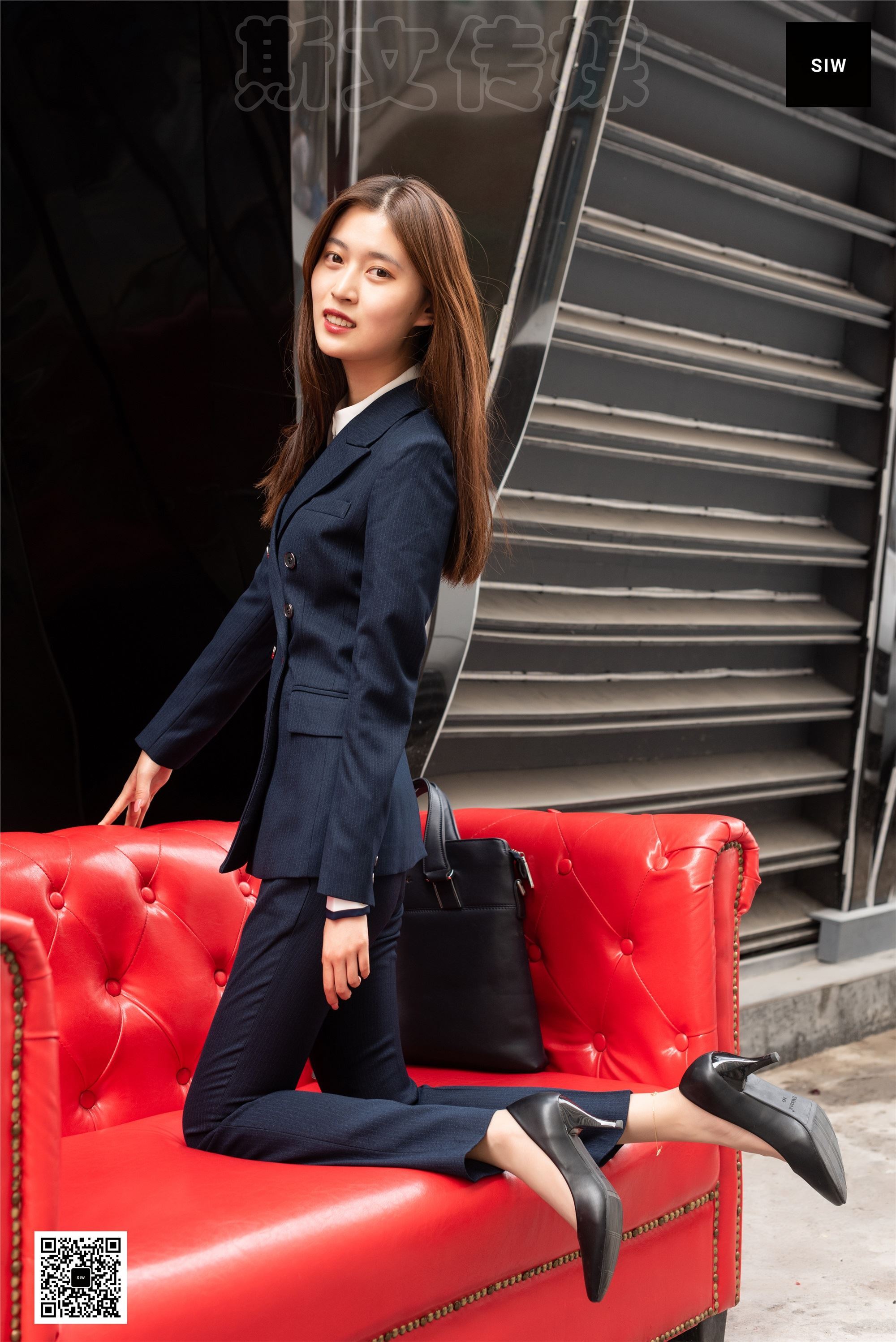 SIW斯文传媒 055 时尚气质OL职业双排扣西装制服 - 甄珍